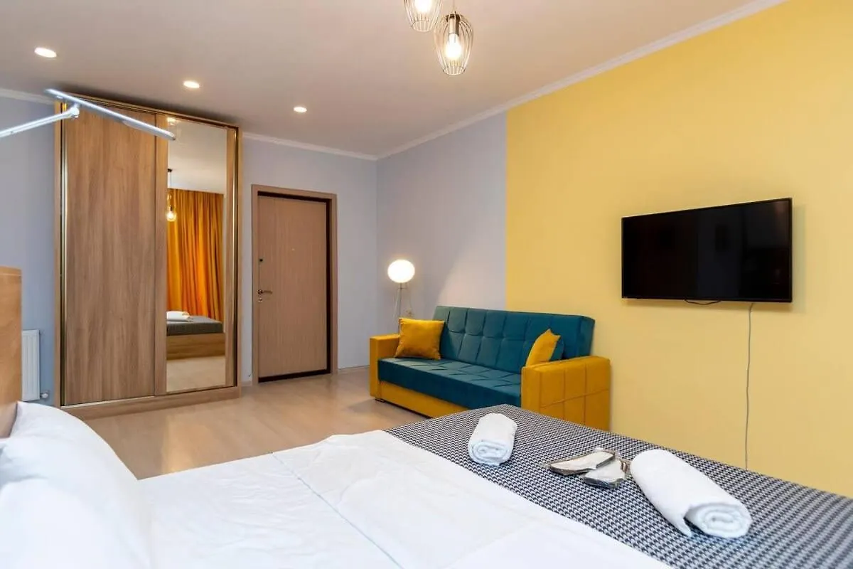 2 Studio Apartments W Balcony In Old Tbilisi